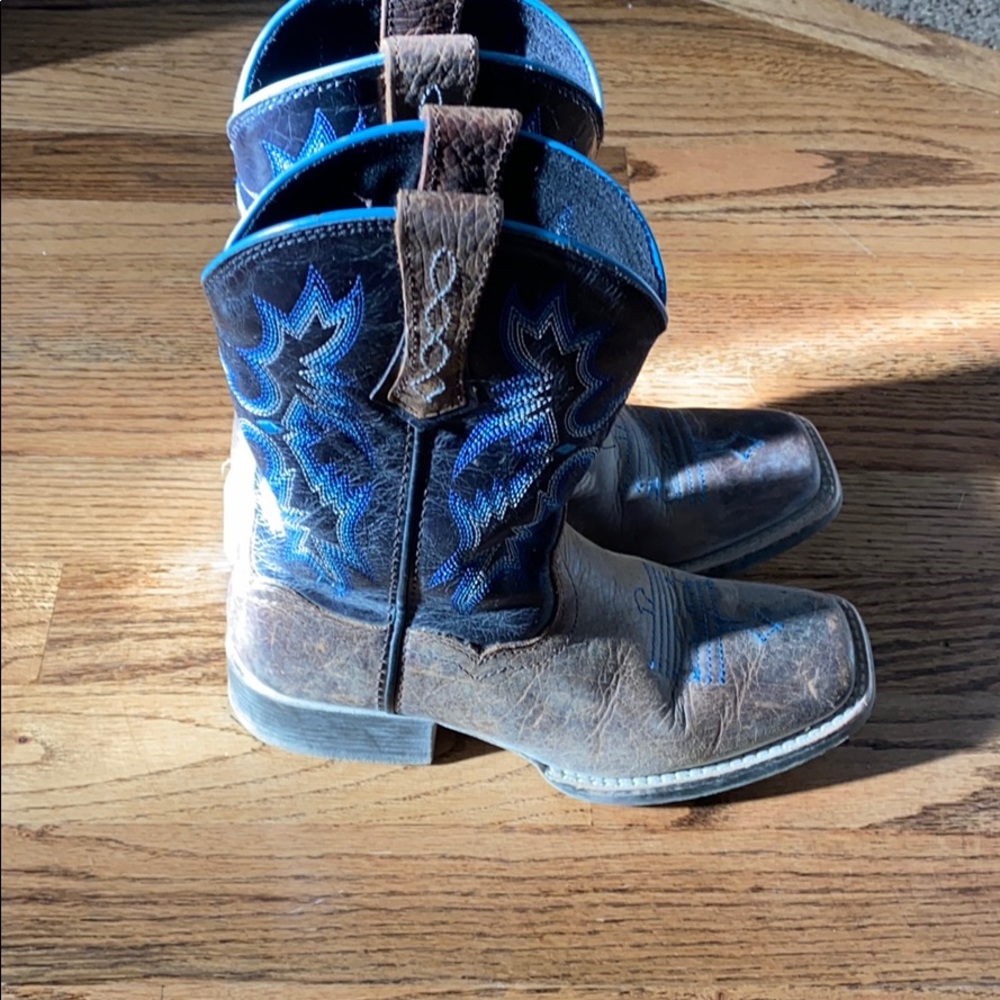 Artist kids boots